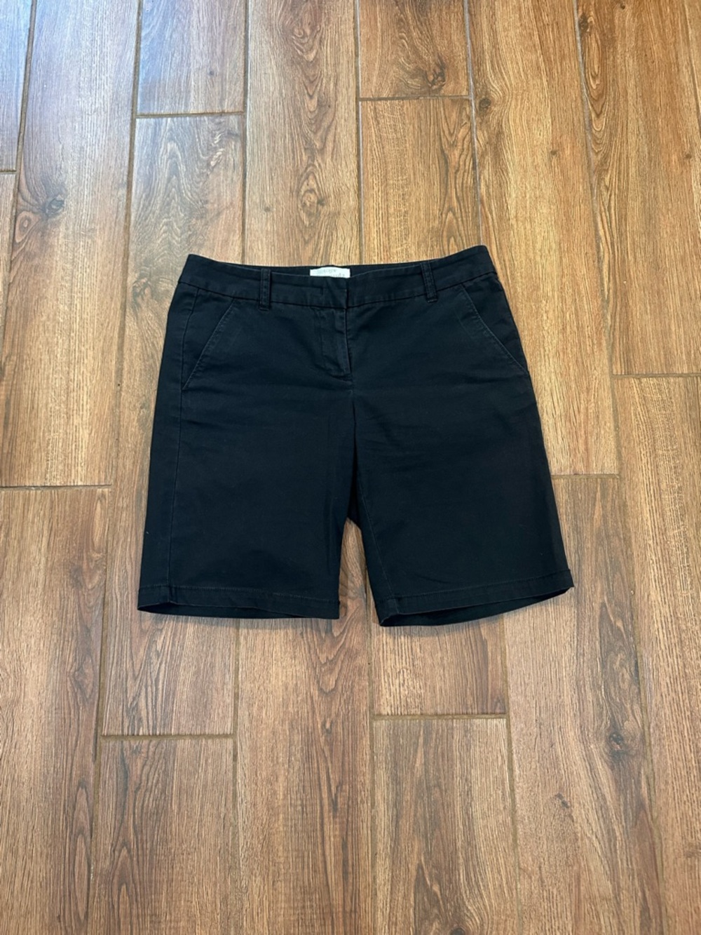 J. Crew Women’s Bermuda Black Shorts Pockets Size 2